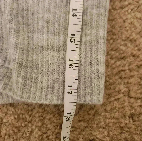 Cato NWT Size XS Grey Long Sleeve T Shirt Buttons Slim Fit Sweater #Q369 - Picture 6 of 6